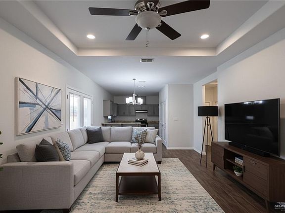 3rd image of 3907 Tinsley Ave