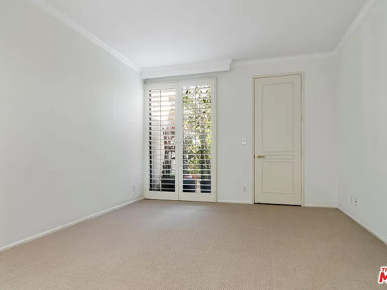 2131 Century Park Ln #118 — Photo 30