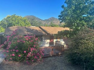 14814 Marin Dr, Redding, CA 96003