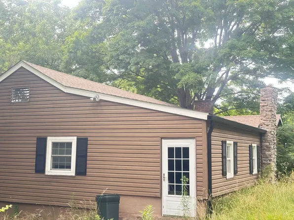 5127 Carter Rd, Knoxville, TN 37918