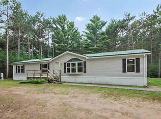 N1933 Shadow Rd, Waupaca, WI 54981