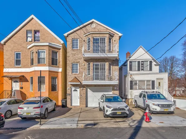 225 Belvedere Dr #1, Jersey City, NJ 07302