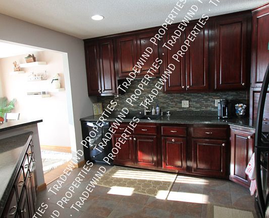3rd image of 448 Pleasure Creek Dr