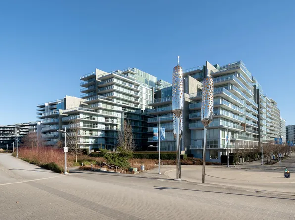 6611 Pearson Way #1, Richmond, BC V7C 0C3