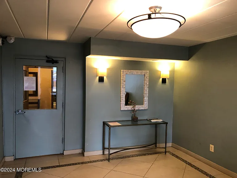 200 Ocean Park Ave #1C — Photo 10