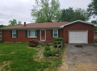 1778 S Wilson Rd, Radcliff, KY 40160