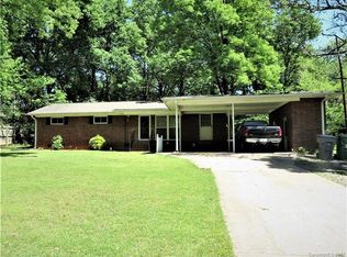 5226 Burke Dr, Charlotte, NC