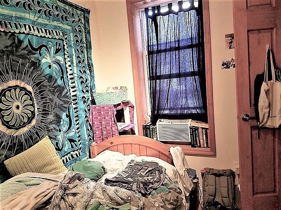 5th image of 81 Pulaski St APT 24