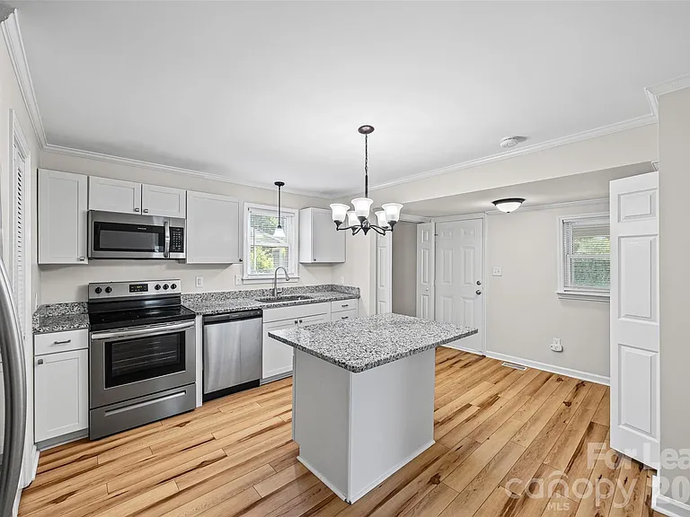103 Rankin St — Photo 7