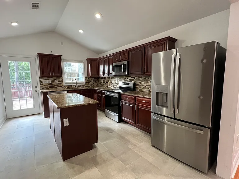 1794 Dresden Dr — Photo 12