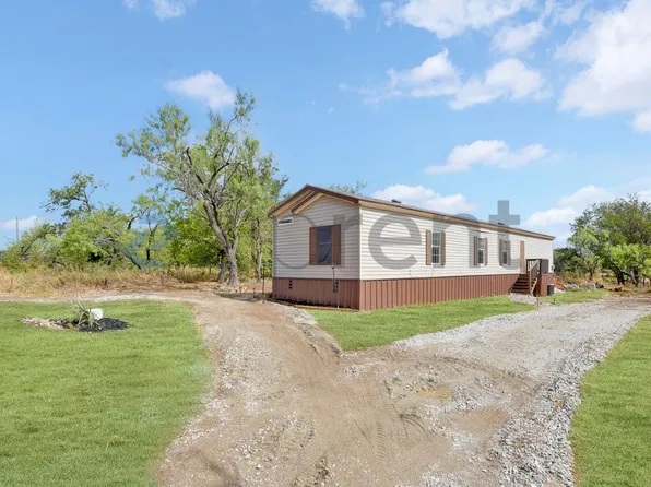 181 Cheyenne Dr #A, Bridgeport, TX 76426