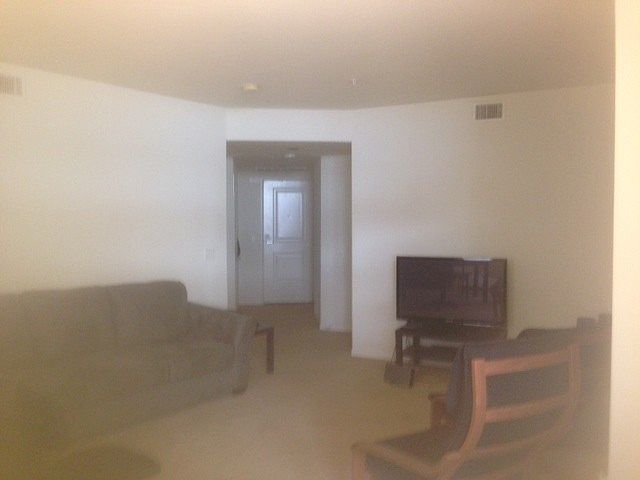 2nd image of 1041 Glendon Ave APT 2186