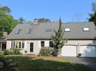 142 Coachman Ln, West Barnstable, MA 02668