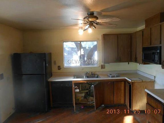3rd image of 4725 Metpark Dr