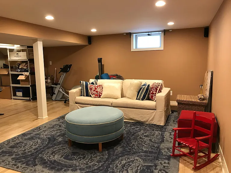 Fully finished Basement