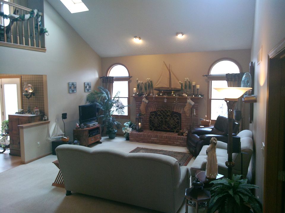 1st image of 521 Rockwood Ct