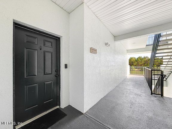3rd image of 785 OAKLEAF PLANTATION Parkway #1222