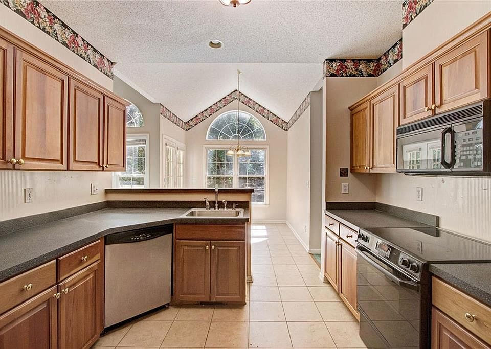 180 Falling Waters Dr, Jonesboro, GA 30236 Zillow