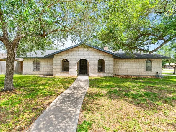 10702 Glenwood St, Corpus Christi, TX 78410