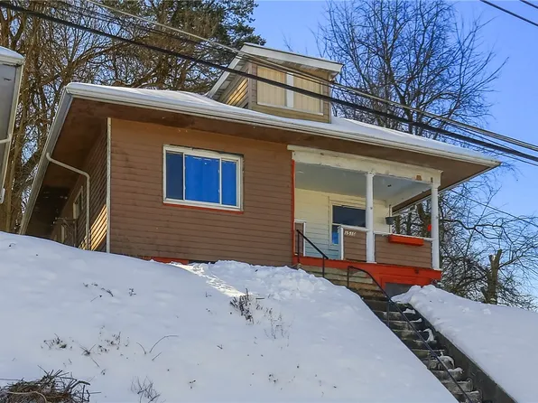 1510 Hiland Ave, Coraopolis, PA 15108