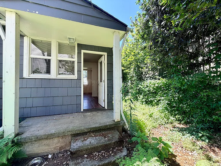 5821 SE Knapp St #4 — Photo 14
