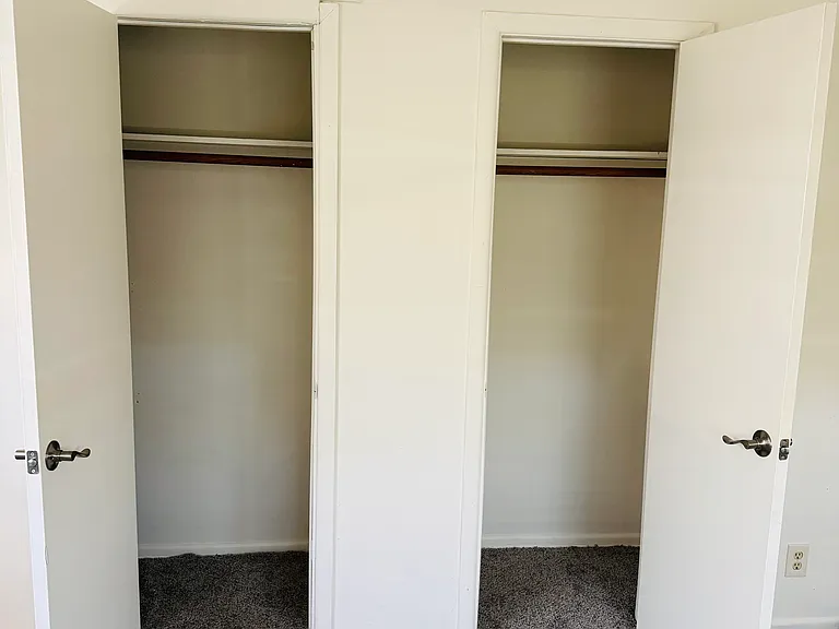 616 N Freestone Cir — Photo 18