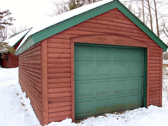 2nd image of 1097 Lakewood Dr