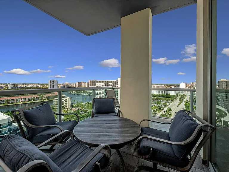 4001 S Ocean Dr #2 — Photo 22