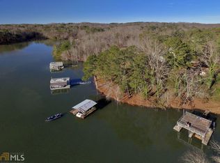 8935 Bay Ln, Gainesville, GA 30506
