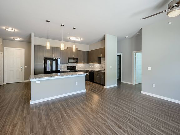 5th image of 6633 Palace Dr #6619