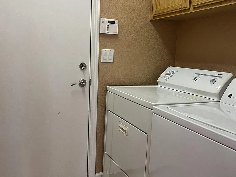 2229 Zittel Dr — Photo 11
