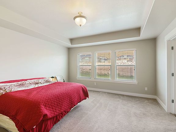 4th image of 9608 N Yanks Cir