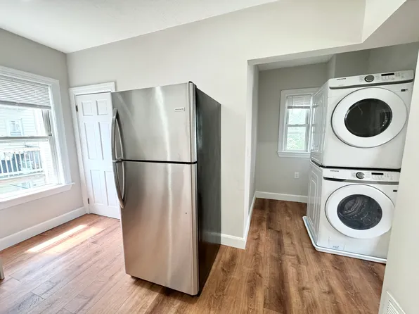 6 Cawfield St #2L, Dorchester, MA 02125