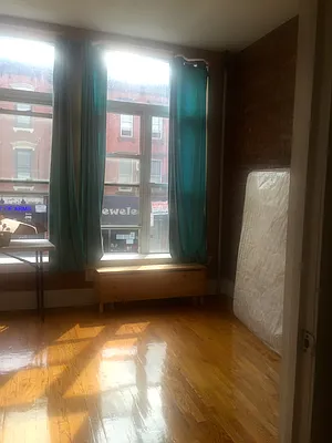 Rented by Grand & Co. | media 46