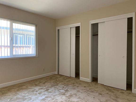 5th image of 1433 Essex Way