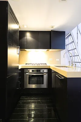 Rented by 212 Consulting Corp | media 14