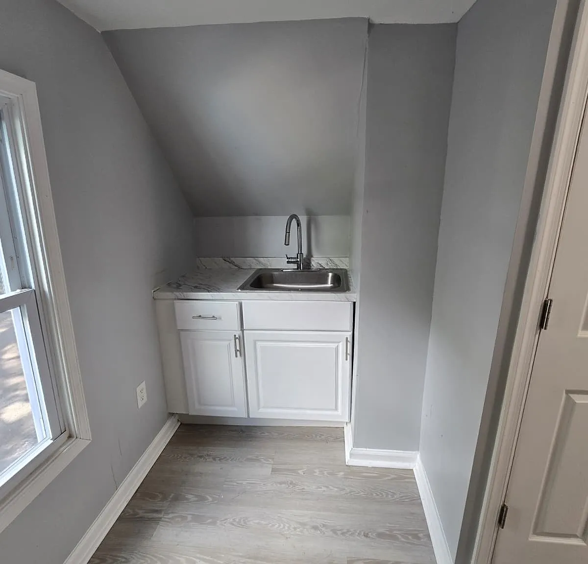 1 bed, $1,300 — Photo 1