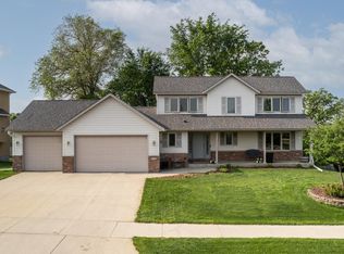 1538 Redwood Ln SW, Rochester, MN 55902