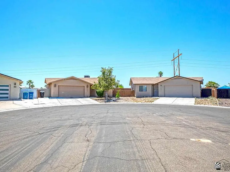 10490 S Typhoon Ave — Photo 3