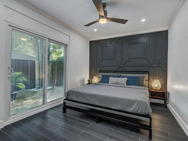 2608 W Swann Ave — Photo 8