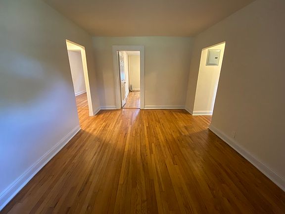 4th image of 39-83 47th St #G5
