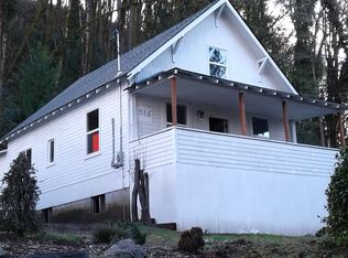 516 W D St, Rainier, OR 97048