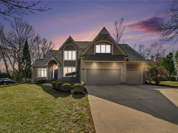 3501 W 132nd St, Leawood, KS 66209