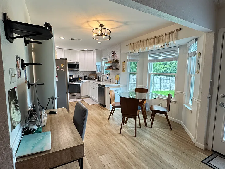 1717 Parkside Cir — Photo 9