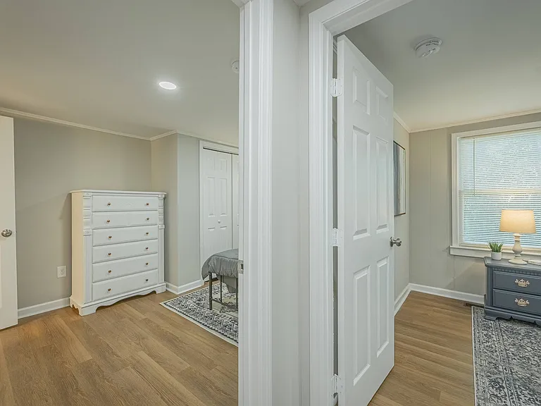 230 Habersham Dr — Photo 18