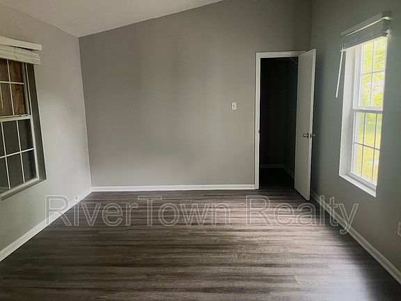 5th image of 1423 Abernathy Rd