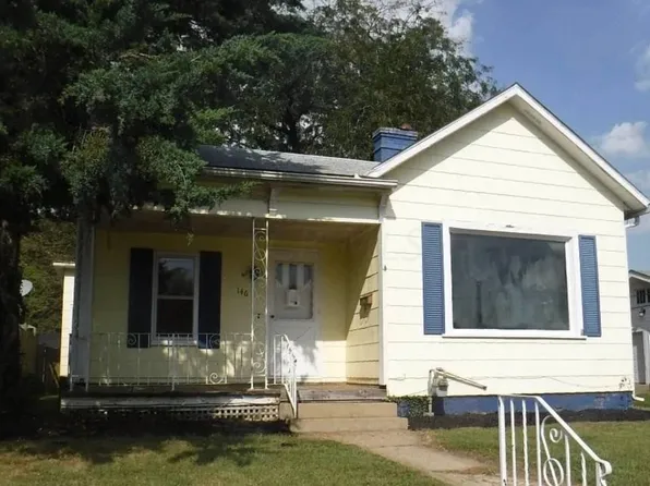 146 Pleasant St, Circleville, OH 43113