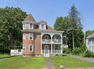 81 Lake St APT 1, Webster, MA 01570