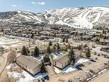 Deer Valley Dr — Photo 7