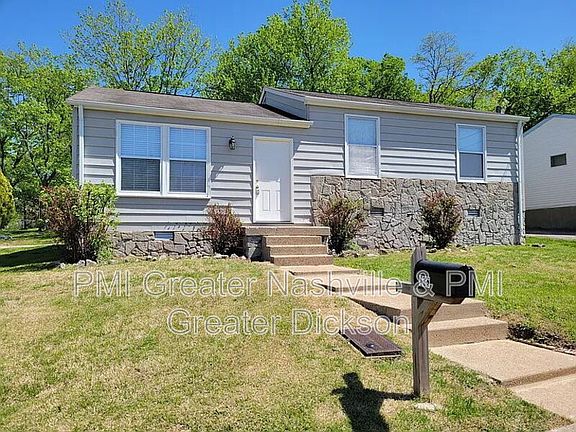 2nd image of 135 Brenda Ln